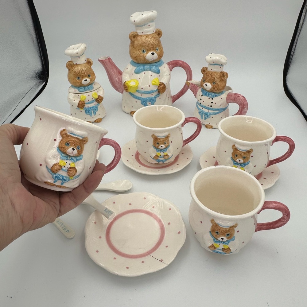 Vintage Teddy Bear Ceramic Tea Set. - Picture 2 of 5